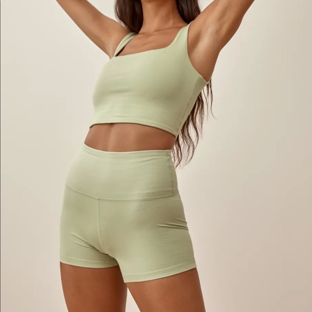 Reformation Ecostretch High Rise 3” Bike Short